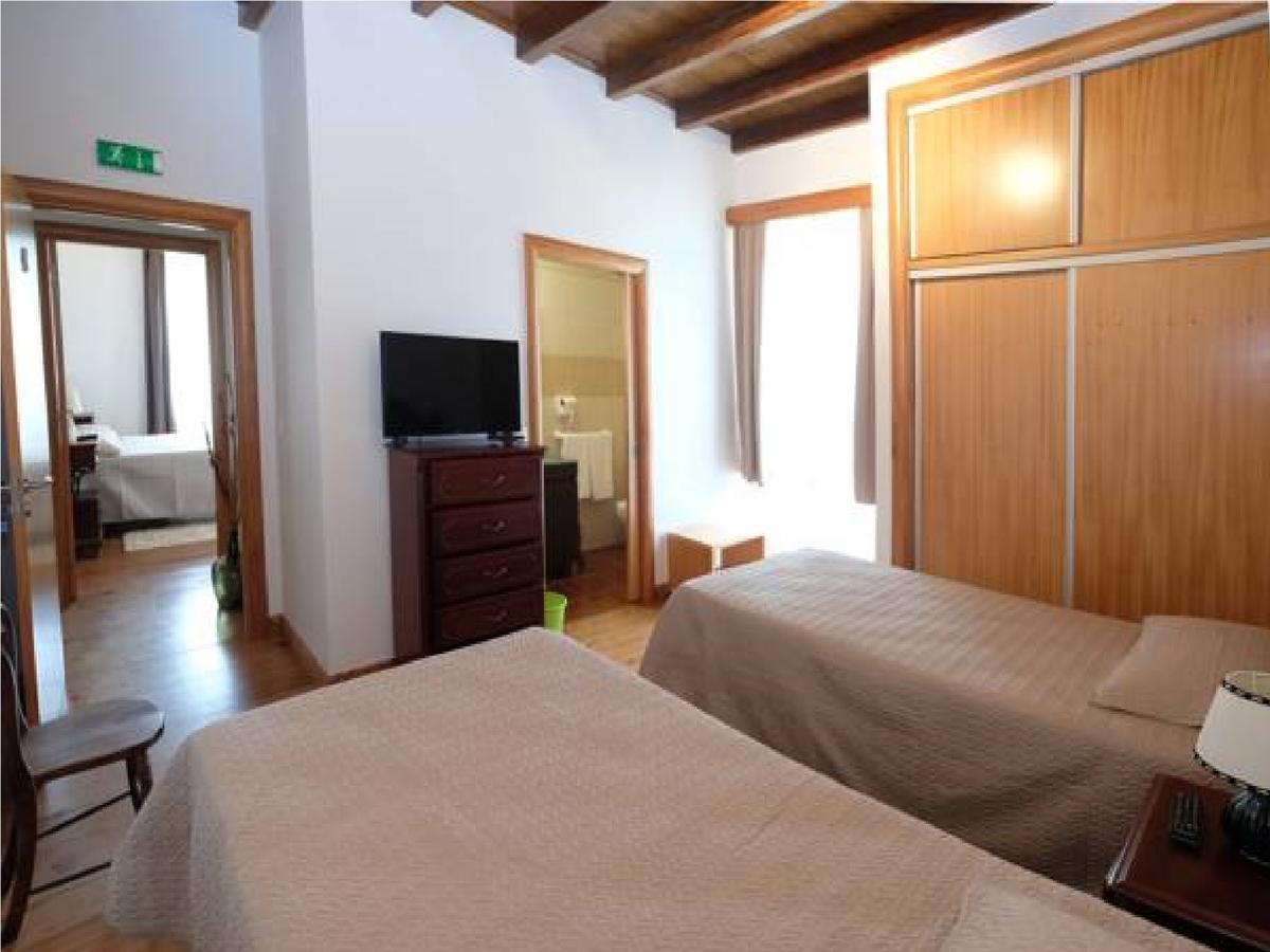 Casa Lagar De Pedra Guest House Santa Cruz da Graciosa Ngoại thất bức ảnh