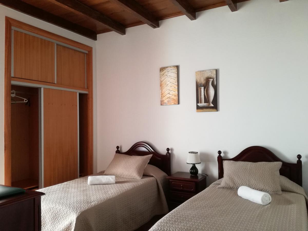 Casa Lagar De Pedra Guest House Santa Cruz da Graciosa Ngoại thất bức ảnh